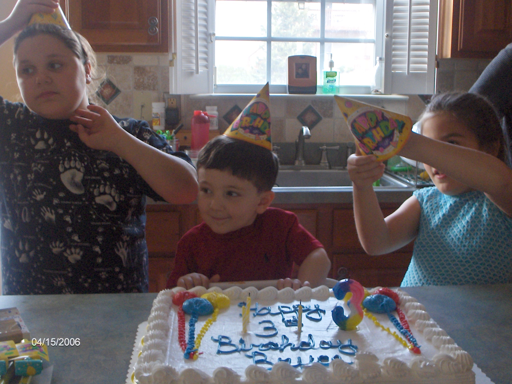 2006-04-15 15-57-48597.jpg