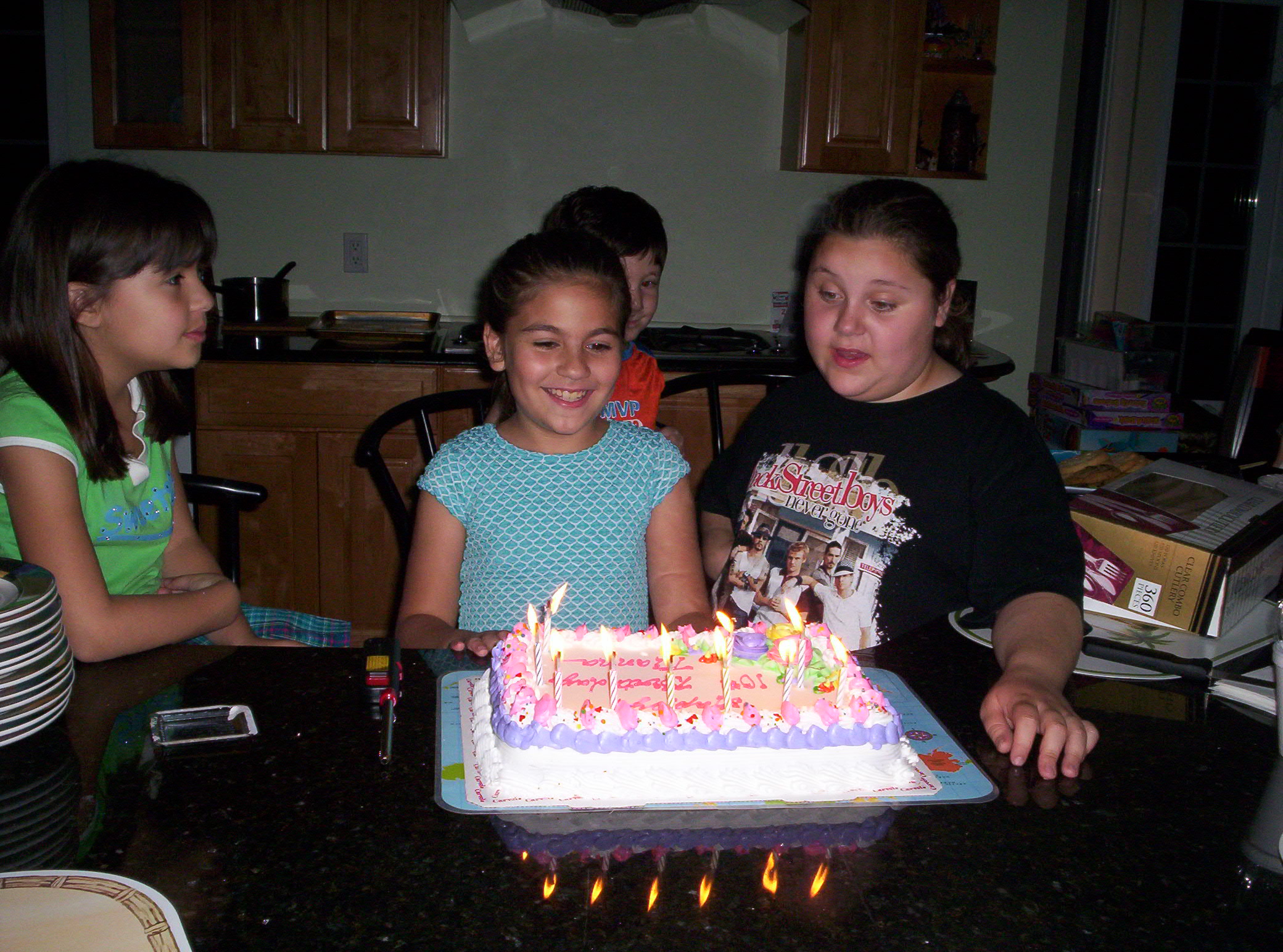 2006-05-13 19-30-15506.JPG