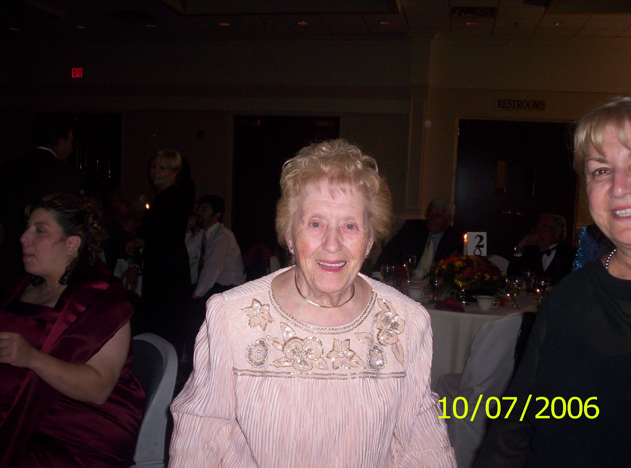 2006-10-07 21-52-21187.JPG